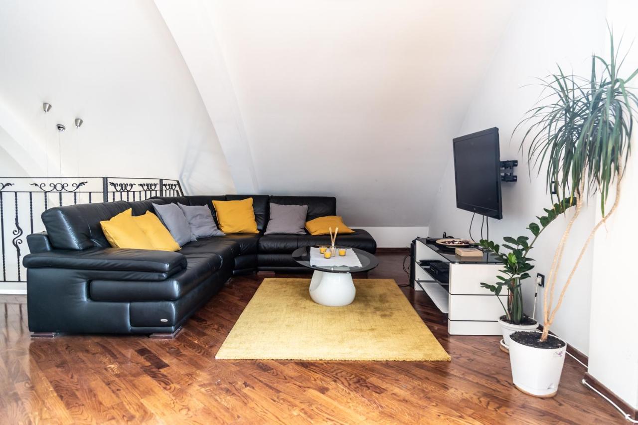 Vracar Historical Suites Beograd Ngoại thất bức ảnh